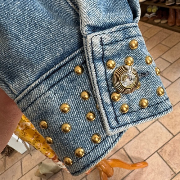 Vintage Cropped Denim Jacket - Picture 3 of 5